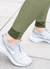 Adar Pro Women's Ultimate 4 Pocket Yoga Jogger Pant Heather Olive
